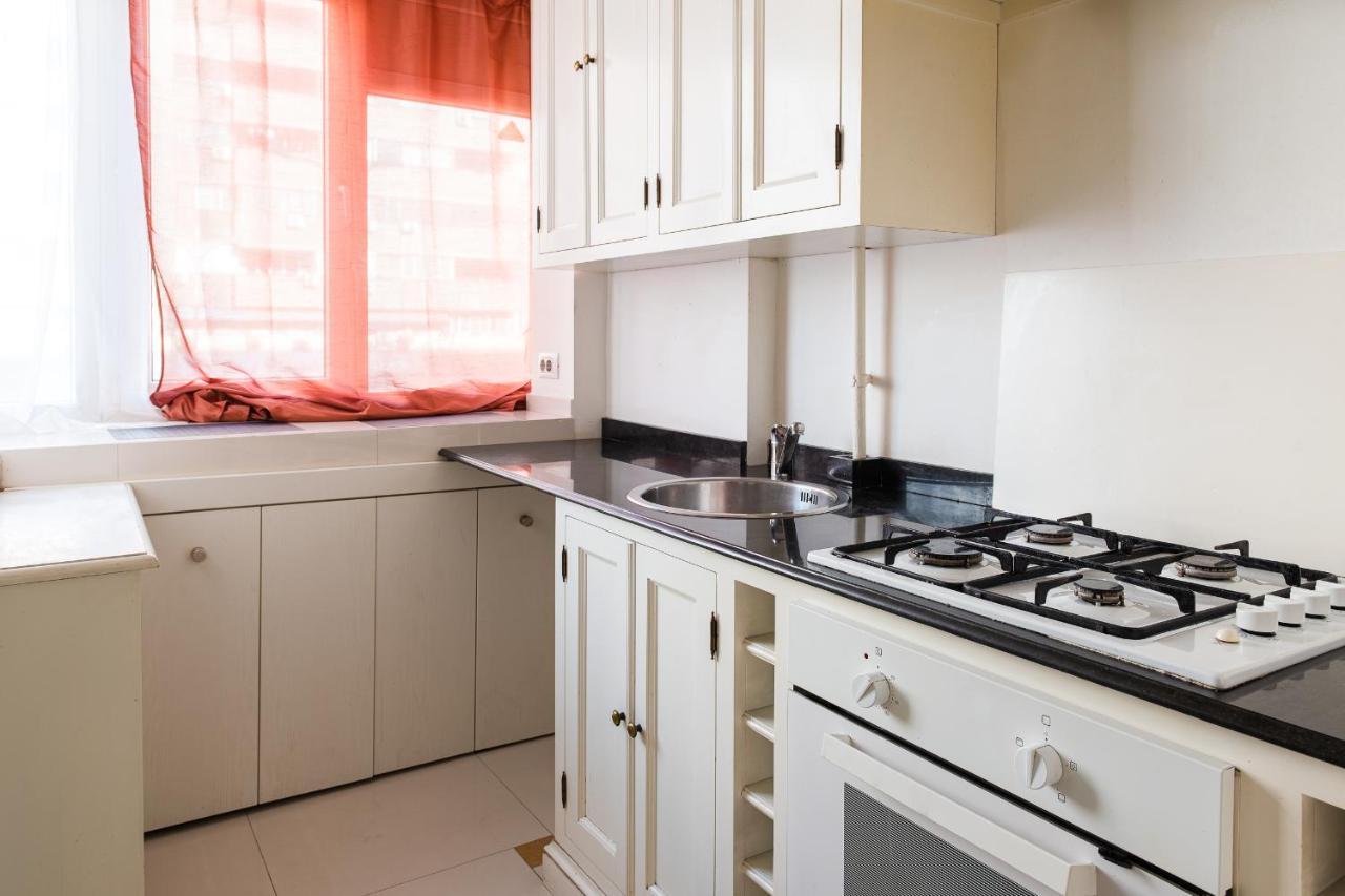 Central 2Br Apartment With Balcony - Italian Church & City View Bukarest Exterior foto