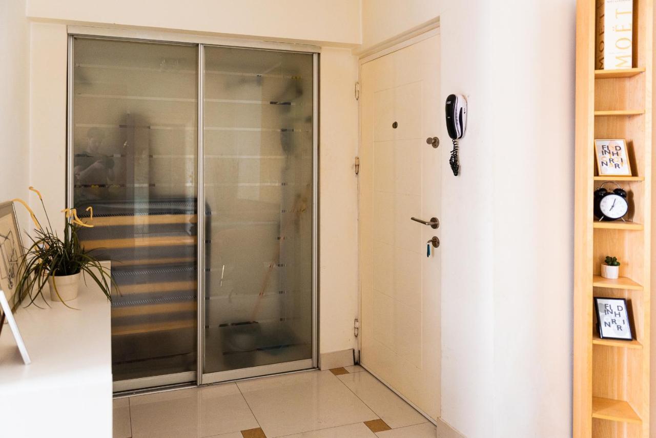 Central 2Br Apartment With Balcony - Italian Church & City View Bukarest Exterior foto